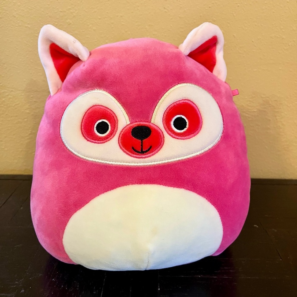 Lucia the Lemur Squishmallow 6” Plush